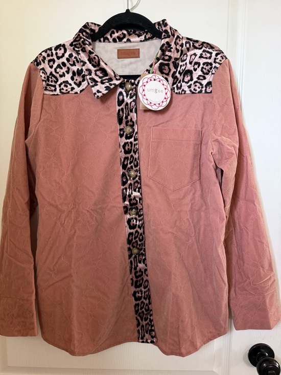 Umgee Tops - NWT Umgee Quilted Shacket w/Leopard Trim in Gingerbread Multiple Sizes